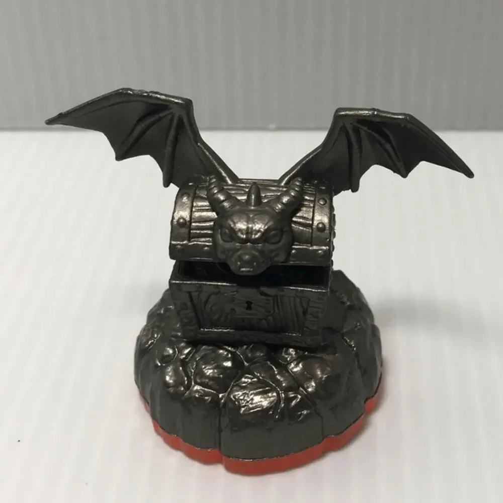 2011 Activision Skylanders Giants Platinum Treasure Chest